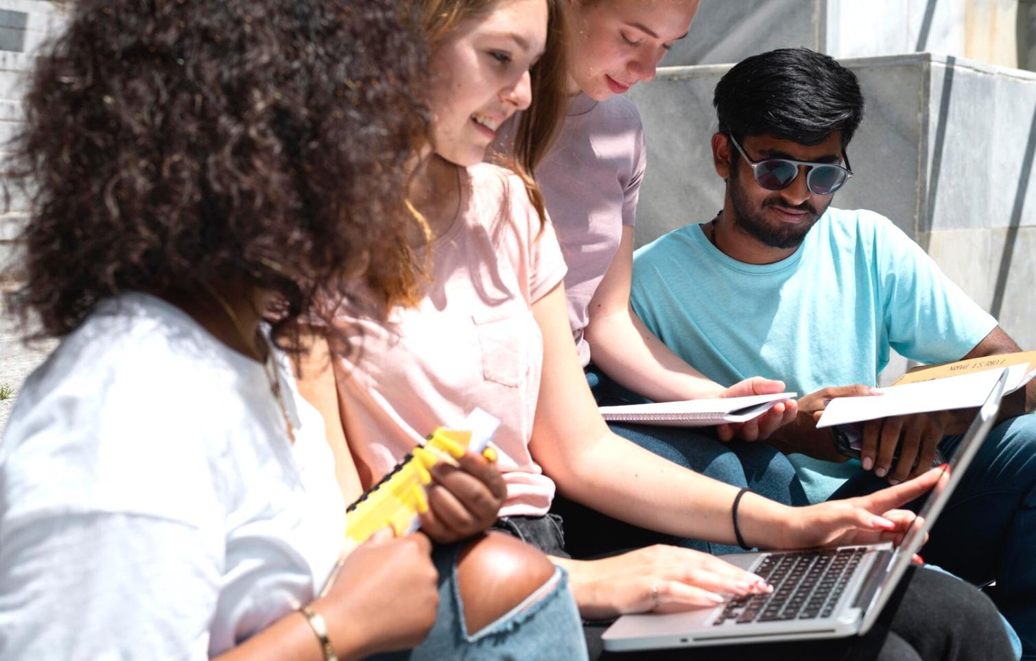 Financial planning session showing budget analysis and optimization strategies